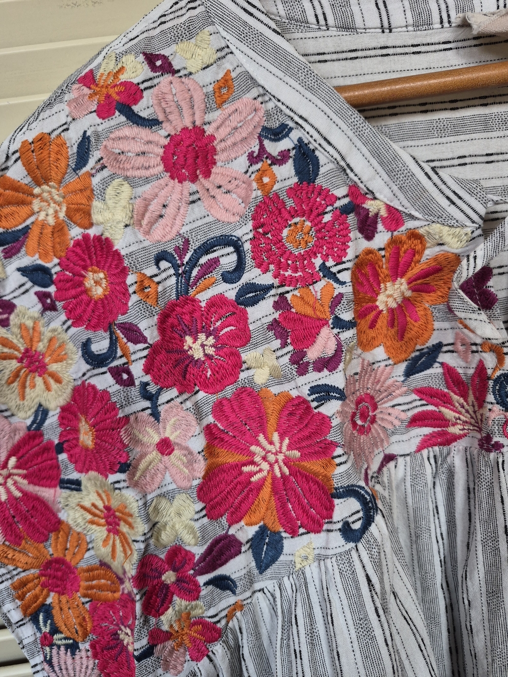 Savannah Jane Floral Embroidered Babydoll Top Size 2XL - Picture 2 of 5